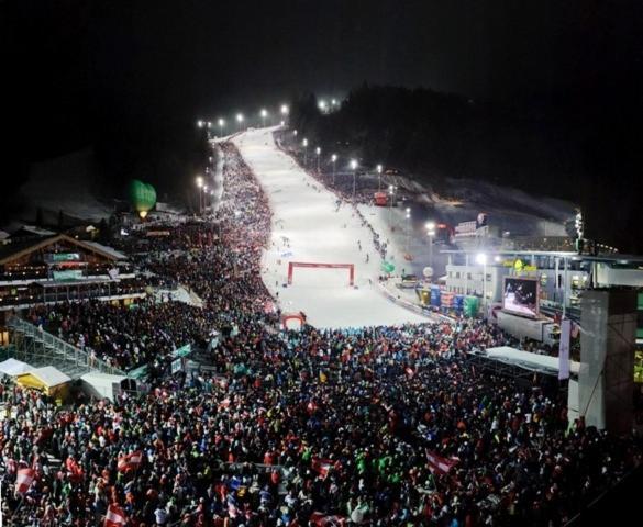 Rindis Platzl Apartmenthaus Schladming Bagian luar foto