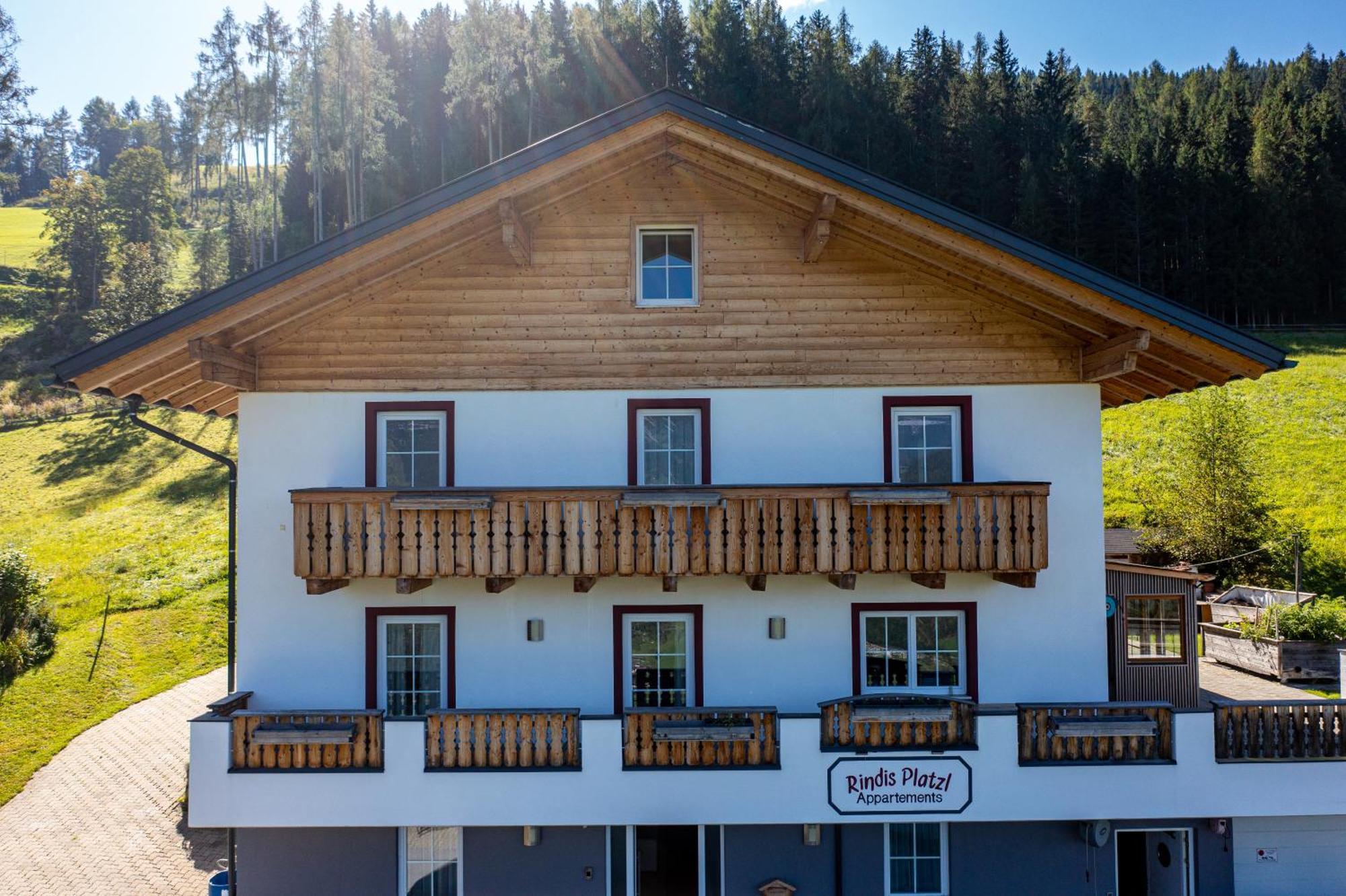 Rindis Platzl Apartmenthaus Schladming Bagian luar foto